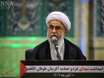 آیت‌الله رمضانی: رژیم صهیونیستی بزرگترین ناقض مصوبات بین‌المللی است/ علما باید در راس همه اعتراضات علیه صهیونیست‌ها باشند