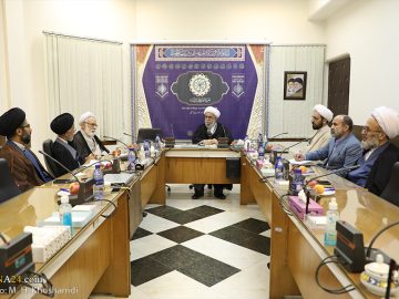آیت الله رمضانی: اعتکاف خلوتی است که به همراه جلوت معنا پیدا می‌کند