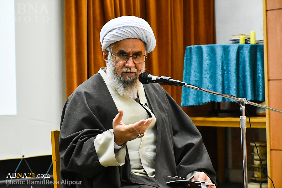 آیت‌الله رمضانی: ضرورت خودسازی، جامعه سازی و زمینه‌سازی در دوران انتظار/ مقام معظم رهبری، ادبیات آفرین و گفتمان‌ساز هستند