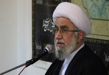 به مدیرانی در استان نیاز داریم که به سه اصل اسلام، نظام و ولایت باورمند باشند