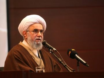 دیدار آیت‌الله رمضانی با یکی از شخصیت‌های برجسته دینی سنگال