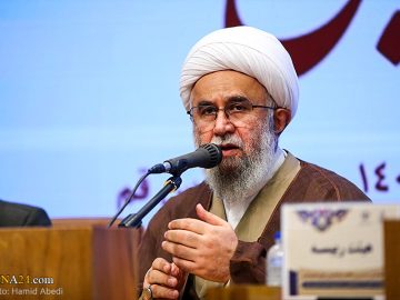 آیت‌الله رمضانی: حوزه علمیه قم ظرفیت تمدن‌سازی اسلامی را دارد/ انقلاب اسلامی معادلات جهانی را تغییر داد