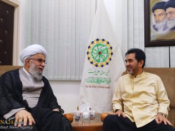 تأکید آیت‌الله رمضانی بر تشکل‌سازی جوانان و بانوان شیعه در اندونزی