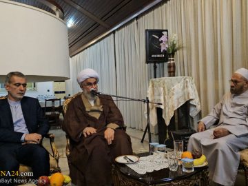 آیت‌الله رمضانی: امام خمینی(ره) معادلات جهانی را تغییر داد/ امام راحل؛ احیاگر کرامت و عدالت در عصر مدرن
