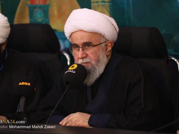 آیت‌الله رمضانی در همایش اربعین: پیوند علم و دین راه تحقق عدالت جهانی است