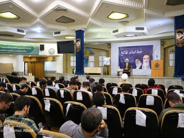 آیت‌الله رمضانی: خط امام بر چهار اصل کرامت، عدالت، ظلم‌ستیزی و ظلم‌پرهیزی استوار است
