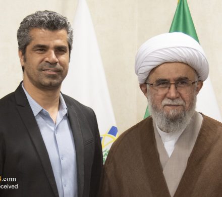 تأکید بر پیوند دیپلماسی ورزشی با گفتمان بینالمللی اهلبیت(ع) در دیدار رئیس فدراسیون تکواندو با آیت الله رمضانی