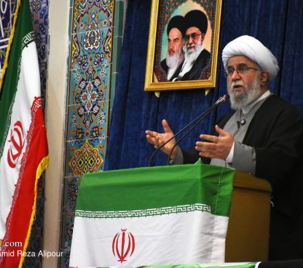 آیتالله رمضانی: ملت ایران دژ مستحکم انقلاب است و دشمن راهی جز شکست ندارد