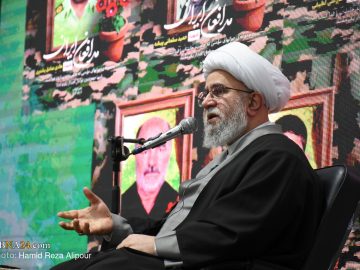 آیت‌الله رمضانی: اغتشاش و تعرض به مقدسات هیچ نسبتی با اعتراض مردمی ندارد