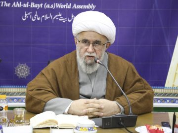 فعالان عرصه گروه‌های جهادی نباید از ناملایمات و بی‌مهری‌ها خسته شوند