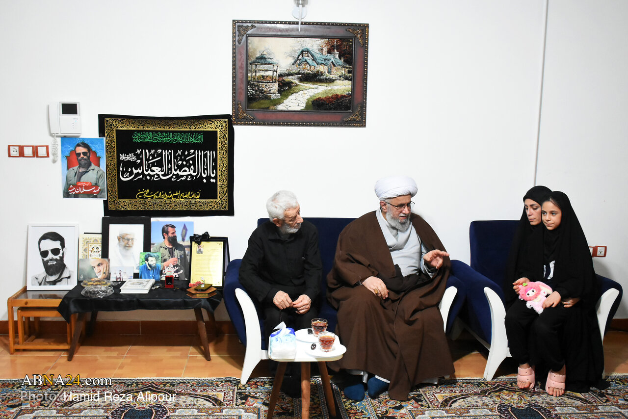 گزارش تصویری | دیدار آیت‌الله رمضانی با خانواده شهید مدافع امنیت گیلان