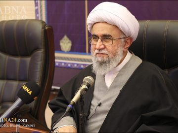 آیت‌الله رمضانی: دانشمند مسلمان، در تمام دنیا اثرگذار است / تاکید بر نماز اول وقت و مؤمنانه
