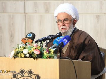آیت‌الله رمضانی: راه پیامبر اسلام(ص) و عیسی مسیح(ع) رسیدن به عدالت است