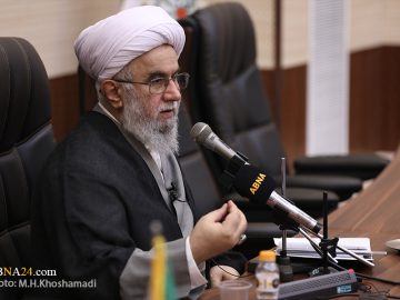 تاکید آیت الله رمضانی به استفاده از ابزارهای روز برای تبلیغ اسلام ناب