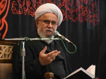 آیت‌الله رمضانی: خودشناسی و بازگشت به فطرت، پیام محوری عاشورا / مکتب عاشورا در حال جهانی‌شدن است