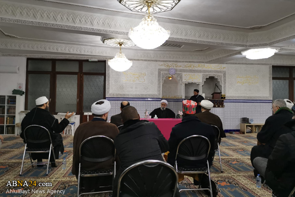 آیت الله رمضانی: وظیفه اصلی مراکز اسلامی تبیین کرامت واقعی انسان است/ وجود همه قواعد طلایی در دین اسلام