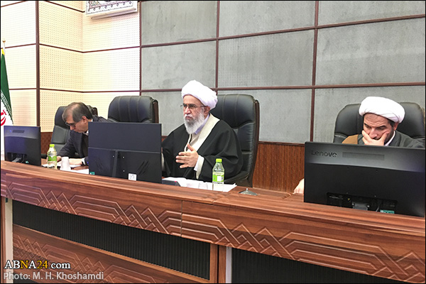 آیت الله رمضانی: کارکنان مجمع جهانی اهل بیت(ع) در فعالیت‌ها نگاه بین المللی داشته باشند