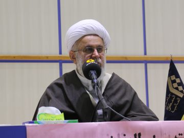 آیت‌الله رمضانی: قرآن کتابی فراعصری، جاودان و ابدی است