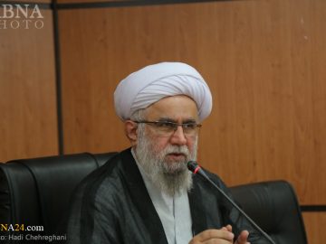 آیت الله رمضانی: امام خمینی(ره) مسیر مقاومت در مقابل زورگویان را به ما نشان داد