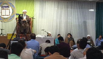 حضور امام و مدیر مرکز اسلامی هامبورک در محفل انس با قرآن در مسجد حضرت بلال (ره) مرکزاسلامی افغانستان