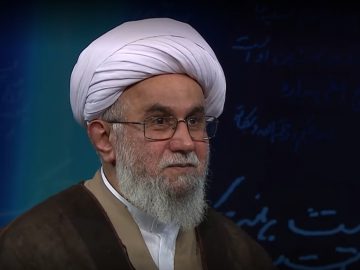 آیت‌الله رمضانی: هنر امام خمینی(ره) مطرح کردن عرفان در ساحت اجتماعی بود/ دم مسیحایی امام راحل گستره جغرافیا را در می‌نوردد