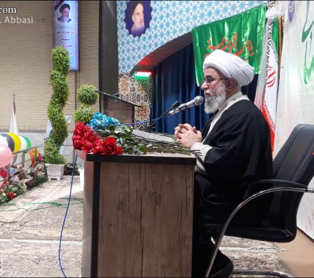 آیت‌الله رمضانی: شهدای دفاع مقدس شاگردان مکتب امام خمینی(ره) بودند