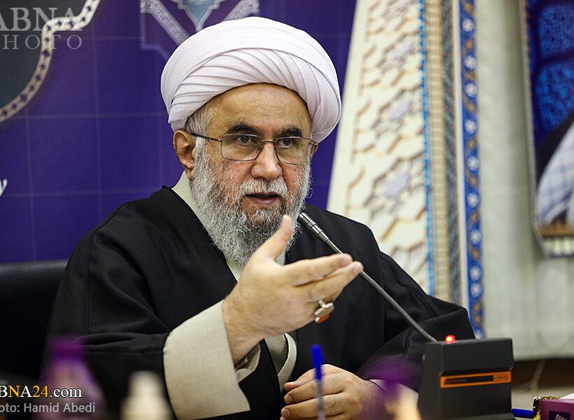 آیت الله رمضانی: شهادت دانش‌آموزان میناب، سند مظلومیت نظام و مردم ایران است
