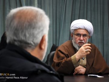 آیت‌الله رمضانی: انتخاب مسیر درست، مهم‌تر از تکثیر تشکل‌هاست/ مطالبه‌گری هوشمندانه اثرگذارتر از ورود مستقیم به قدرت است