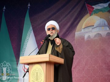 آیت‌الله رمضانی: خشم مقدس ملت‌ها علیه استکبار در حال شکل‌گیری است