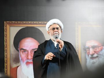 آیت‌الله رمضانی: جبهه داخلی ایران در برابر دشمن، یکپارچه، مقتدر و شکست‌ناپذیر است