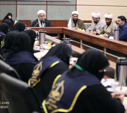 قرآن و اهلبیت(ع)؛ بهترین محور برای ایجاد همبستگی در مناطق چندقومیتی و چندمذهبی