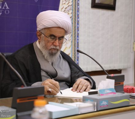 آیت‌الله رمضانی: مرحوم «سید احمد شمس» عمر شریف خود را صرف مجاهدت در سنگرهای مختلف نمود