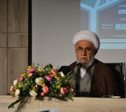 آیت‌الله رمضانی: دانشجویان دانشگاه بین‌المللی اهل‌بیت(ع) تلاش کنند به عنوان دانشمند و اندیشمند بدرخشند