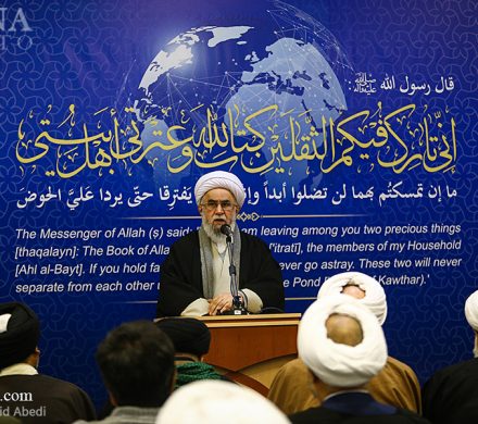 آیت الله رمضانی: در نمایشگاه “انوار هدایت” مراکز و موسسات بین‌المللی نقاط قوت و ضعف یکدیگر را بشناسند و کارهای تکراری نکنند