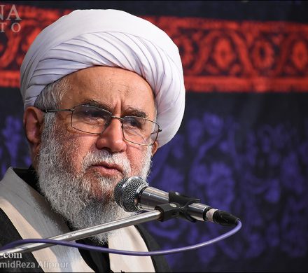 آیت‌الله رمضانی: نگاه غرب به کرامت و عدالت، سطحی و ناقص است