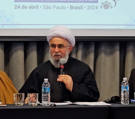 آیت‌الله رمضانی: ائمه معصومین(ع) سرآمدانِ گفت‌وگو بودند/ احساس مسئولیت مسلمانان، نسبت به تمام بشریت