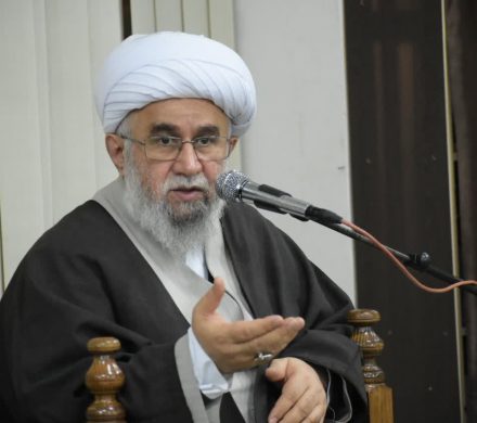 آیت‌الله رمضانی: گفتمان انقلاب اسلامی، گفتمان بلوک شرق و استکبار را به زباله‌دان تاریخ سپرد