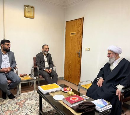 آیت‌الله رمضانی: رسانه‌ها گفتمان انقلاب اسلامی را تبیین کنند