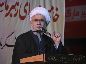 ایران اسلامی در متن تحولات جهانی قرار گرفته است / پیروزی‌ها حاصل پیوند امام و امت است
