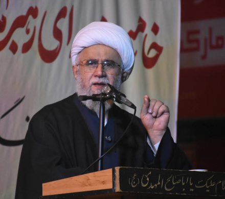 ایران اسلامی در متن تحولات جهانی قرار گرفته است / پیروزی‌ها حاصل پیوند امام و امت است