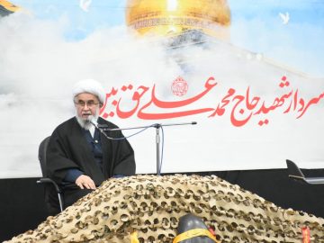 آیت‌الله رمضانی: شهید حق‌بین فرمانده دل‌ها و فاتح نبل و الزهرا بود