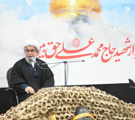 آیت‌الله رمضانی: شهید حق‌بین فرمانده دل‌ها و فاتح نبل و الزهرا بود