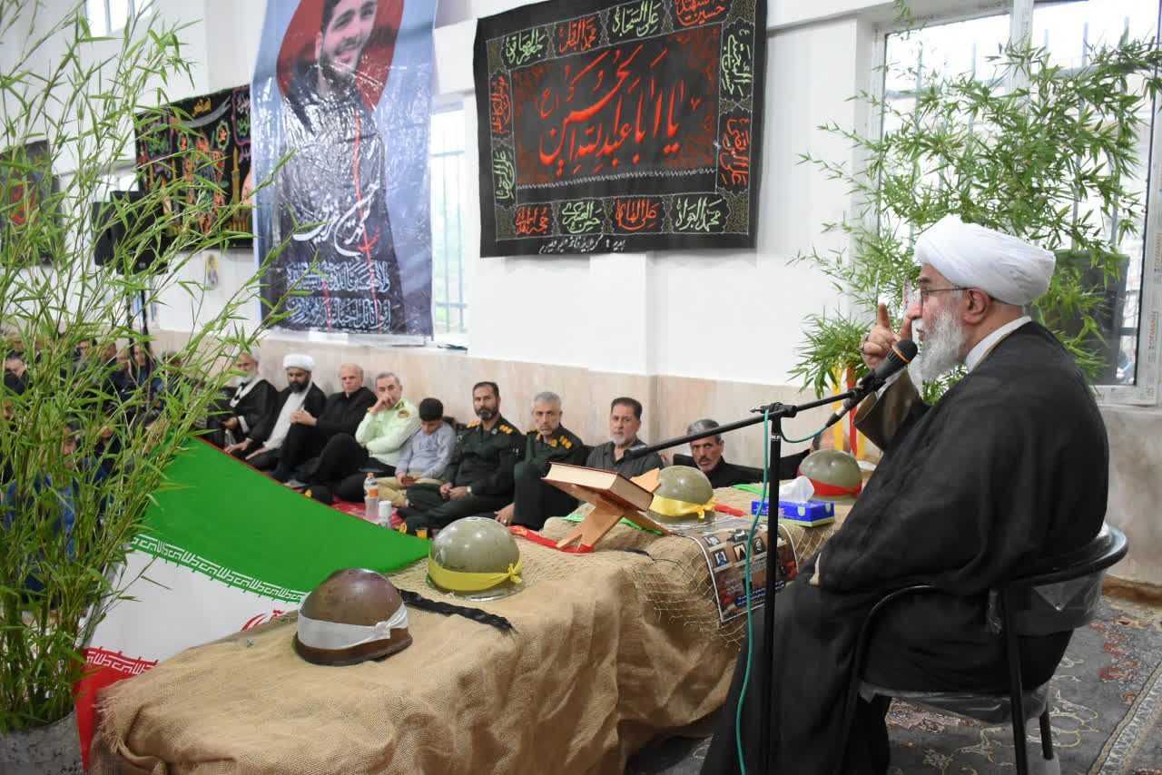 گزارش تصویری | یادواره شهدای روستای عثماوندان شفت با سخنرانی آیت الله رمضانی