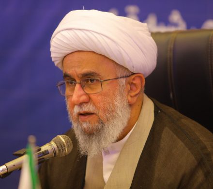 هیچ قدرت نرمی، مثل مکتب اهل‌بیت(ع) نیست/ فاخرترین ادبیات را در زمینه گفتمان کرامت و عدالت داریم